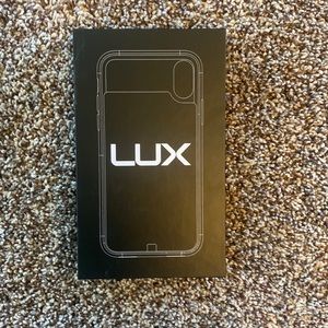 LUX iPhone X / XS phone charger case